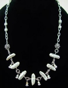 White Wedding Necklace Image